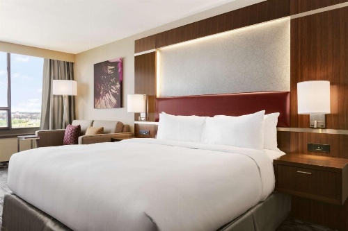 DoubleTree by Hilton Hotel Toronto Airport West image 26